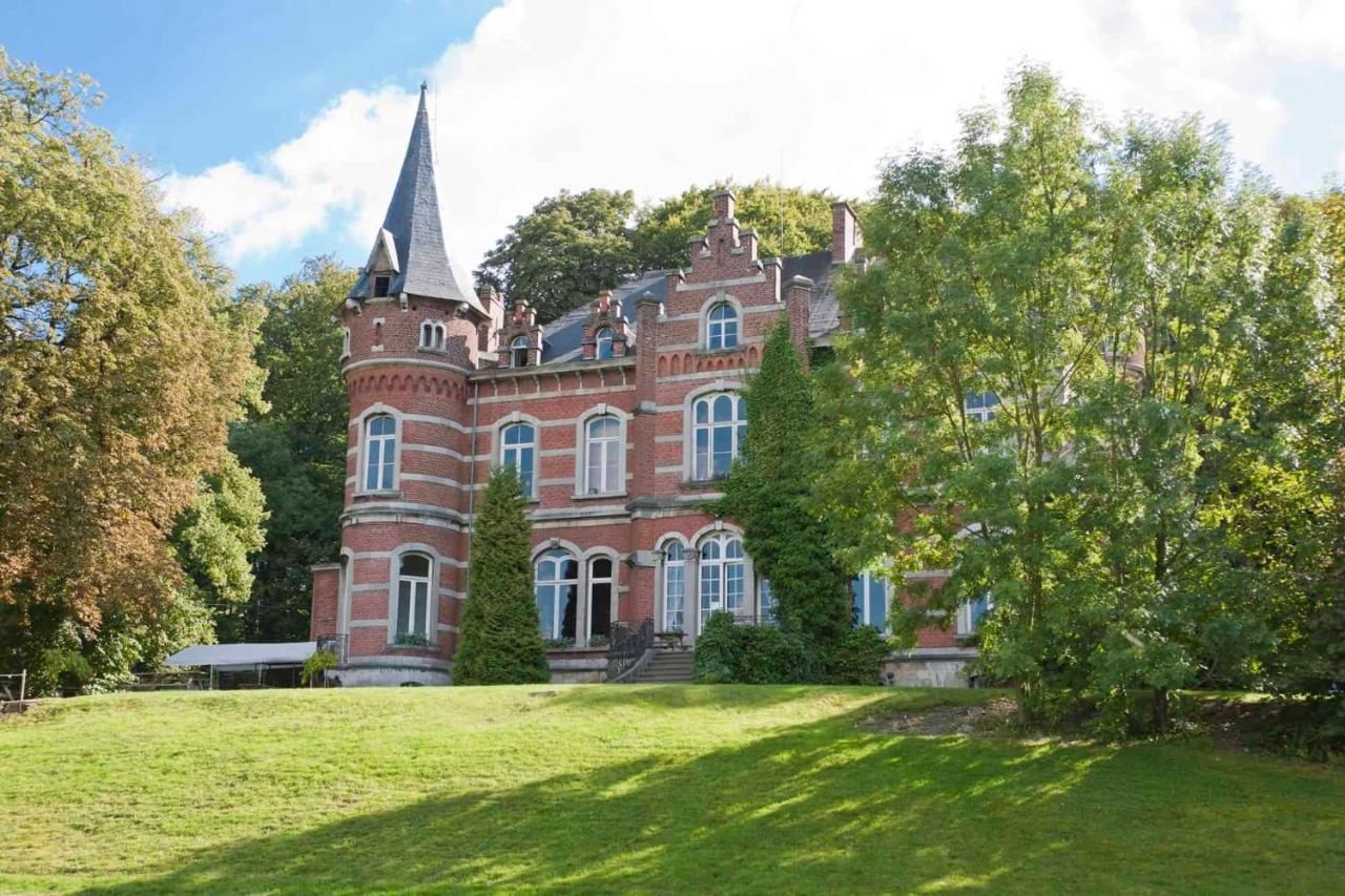 Domaine De Cherimont - Logement Insolite En Groupe Andenne Екстер'єр фото